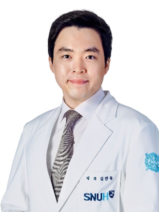 김연욱 교수