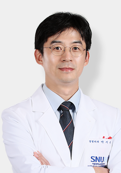 박지웅 교수