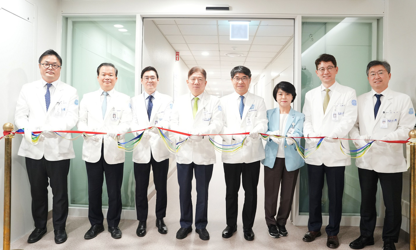 신생아중환자실 확장 개소 기념 커팅식